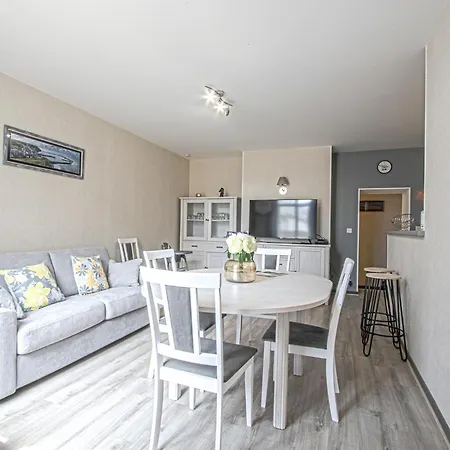 Le Nid Saint Jean Apartment *